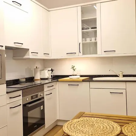 Διαμέρισμα 130m2 Premium & & Parking - Aloha *