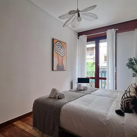 Apartamento 130m2 Premium & & Parking - Aloha Bilbau
